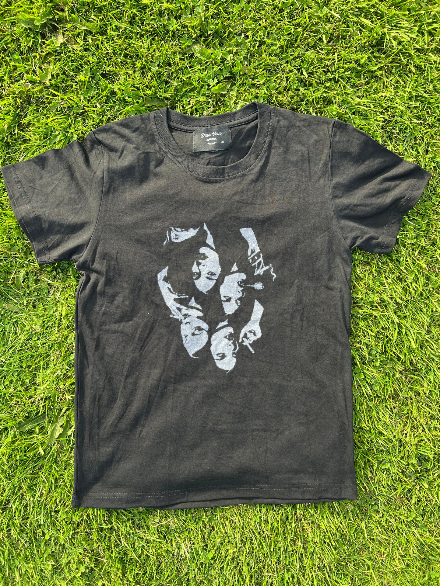 Lucia T-Shirt